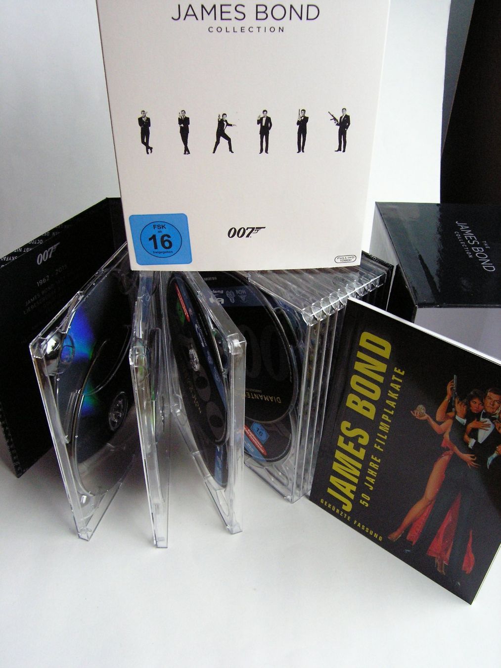 Tutti i DVDs: James Bond Collection 2016  (24 Blu-rays) – Usato da Zuzwil SG venduto da vette13 8