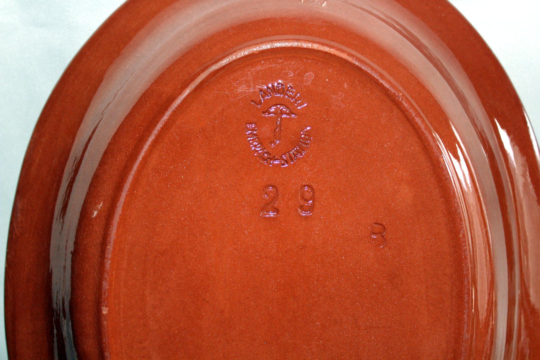 Piatti di portata: Plat ancien en terre cuite – Usato da Sion venduto da CAC 1