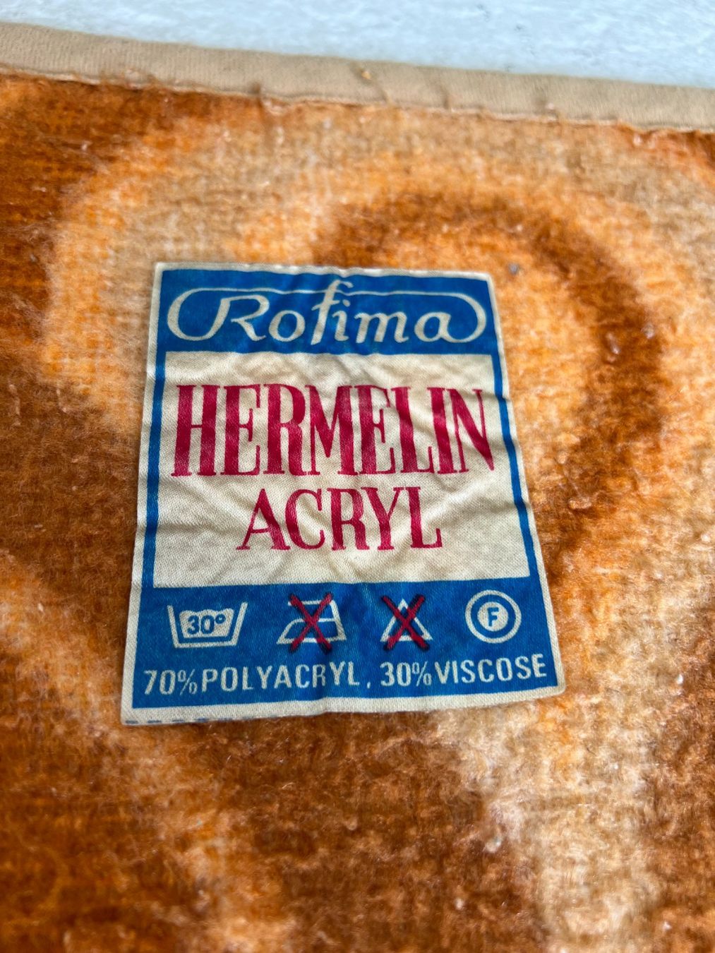 Coperte: Vintage Tagesdecke I 70er Jahren – Usato da Walzenhausen venduto da stilvollwohnen 3