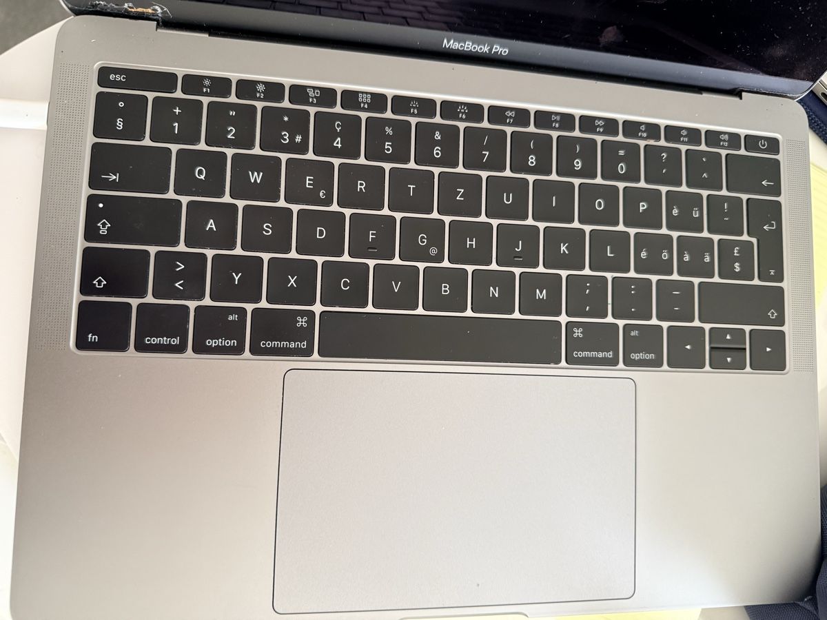 Apple PC: Lot de 4 MacBook Pro de 2017 – Difettoso da La Chaux-de-Fonds venduto da hed_27yb 5