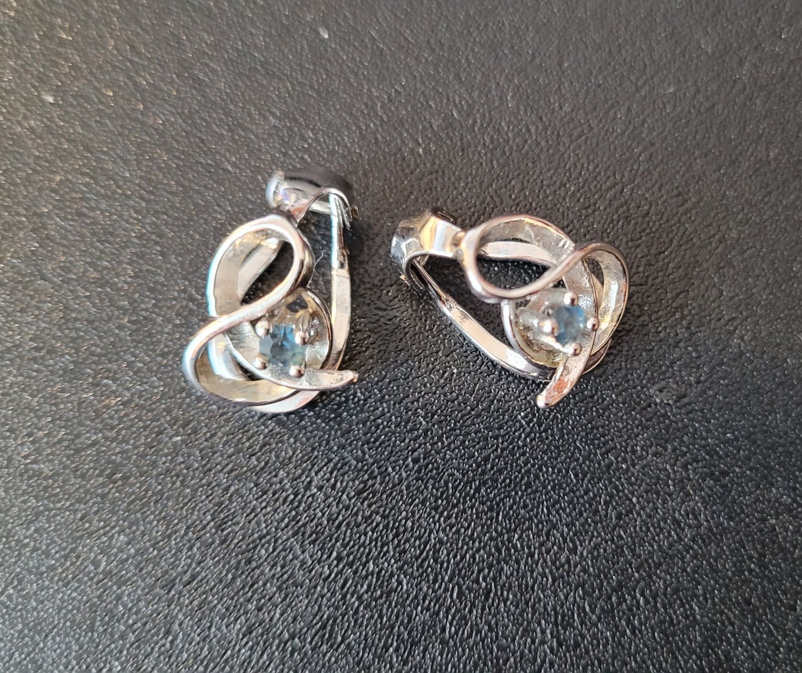 Altri gioielli: Ensemble bague et boucles d'oreilles argent – Nuovo (secondo la descrizione) da Genève venduto da ELISABETHF03 2