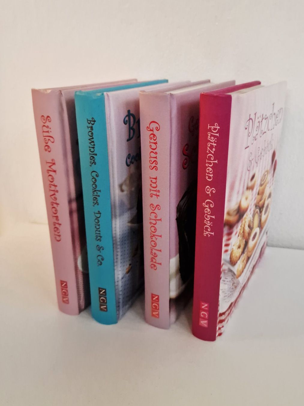 Libri: Vierer-Set Backbücher – Usato da Hallau venduto da CHACLA 1