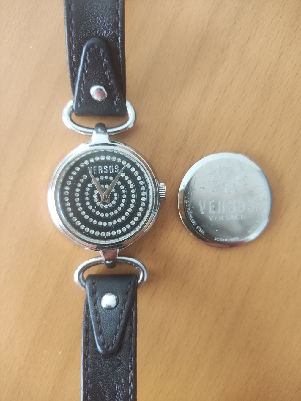 Versace Orologi: Versace Armbanduhr Versus – Difettoso da Münchenbuchsee venduto da Cori1968 1