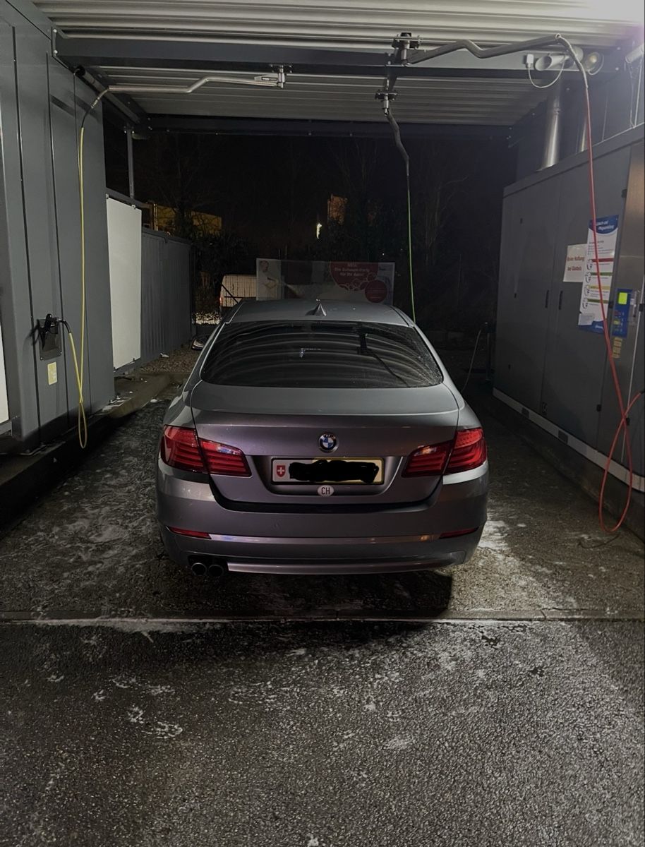 BMW Automobili: BMW 525d – Usato da Basel venduto da mun_fdb2