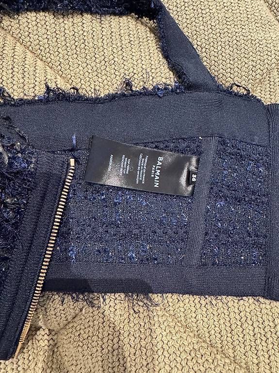 Balmain Lotti di vestiti: BALMAIN SET TOP & ROCK – Nuovo (secondo la descrizione) da Schwyz venduto da bofb 8