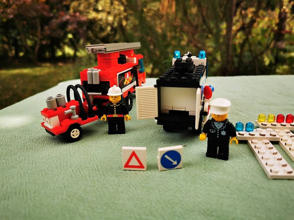Legoland Baukästen: LEGO Light & Sound 6450 und 6480 zum unschlagbaren Preis – Gebraucht aus Ermatingen von Irem77 2