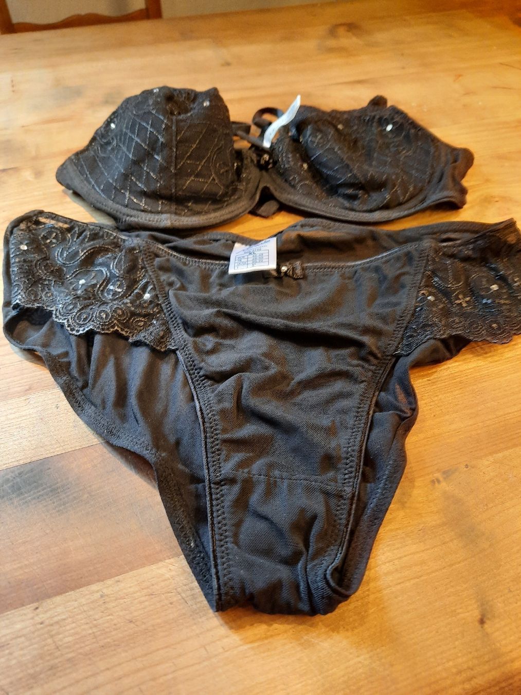 Altra biancheria intima: SET  BH/SLIP schwarz, neu – Nuovo (secondo la descrizione) da Busswil BE venduto da balu37