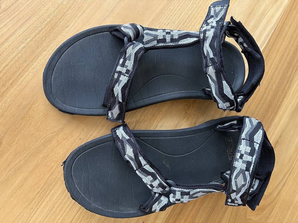 Scarpe da donna: Teva 38/39 – Usato da Genève venduto da sandram02