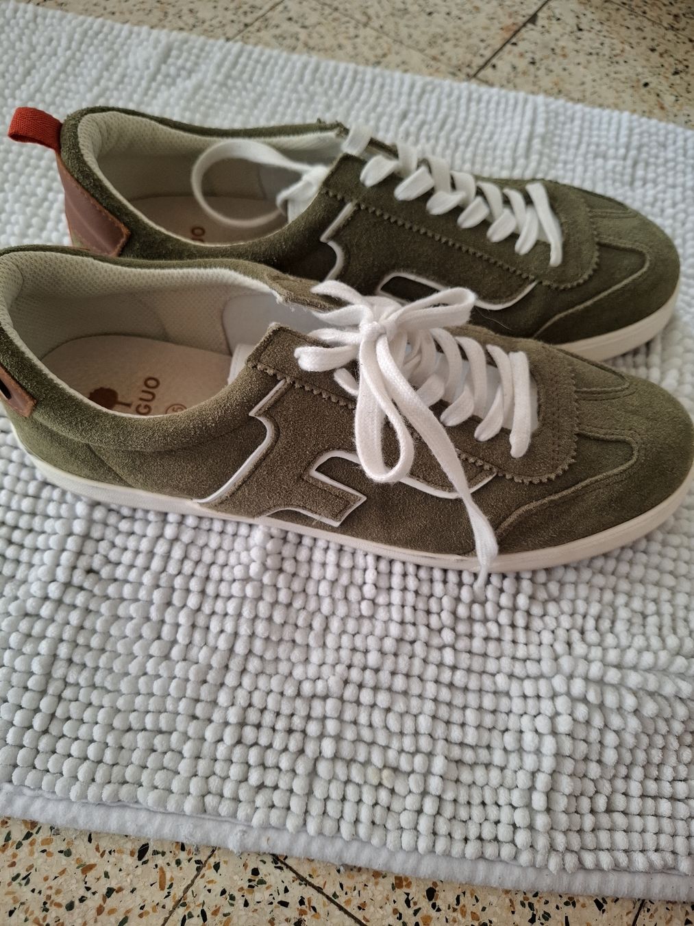 Herrenschuhe: NEUF Faguo baskets kaki en daim, taille 45 – Neu (gemäss Beschreibung) aus Le Locle von sAm_2112 5
