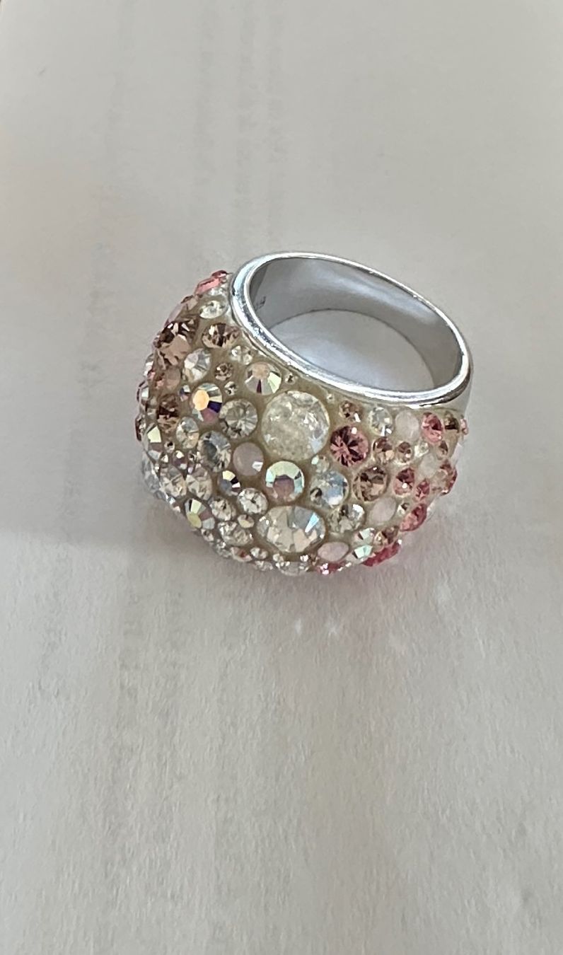Swarovski Ringe: Wunderschöner Ring mit Glitzersteinen, Grösse 9 (19mm) – Gebraucht aus Dübendorf von Ja032 1