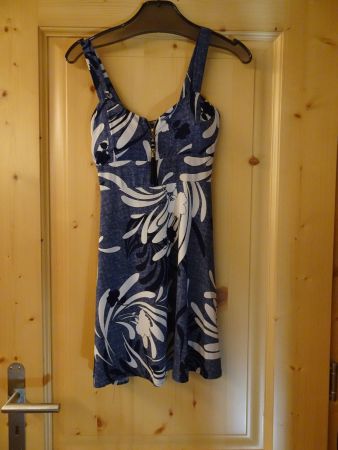 Sommerkleid mit integrierten Brust Pads Gr. XS/34 - 260366