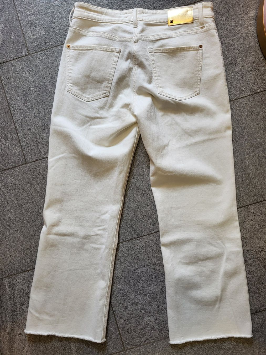 Jeans: Cambio Designer Damen Jeans, Gr. 38/40 – Usato da Locarno venduto da ernsthofmann 3