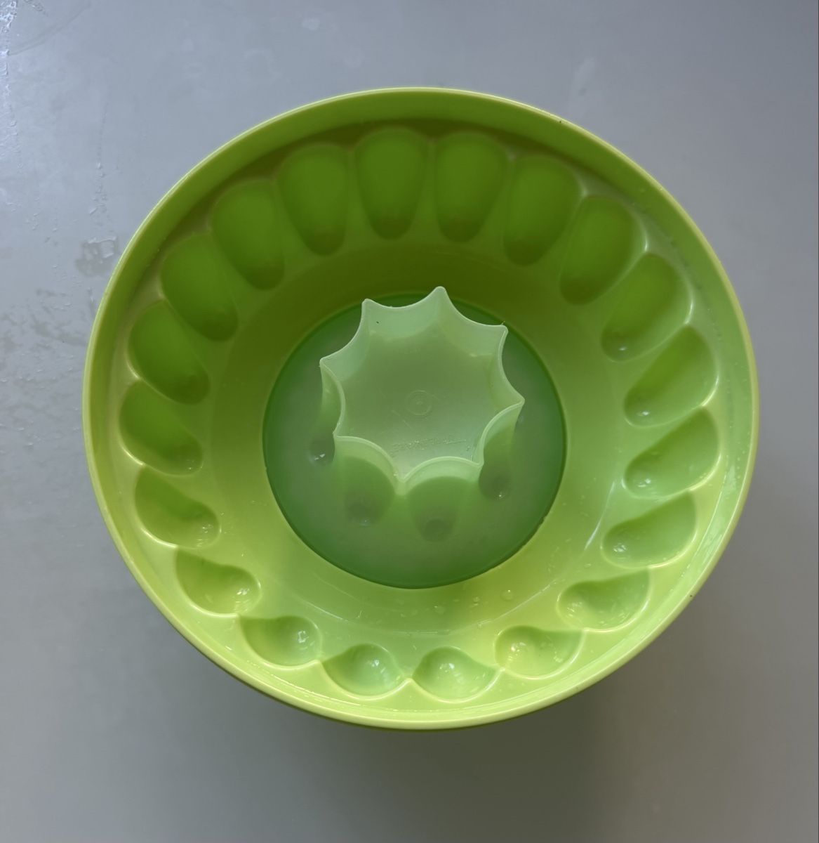 Tupperware Behälter & Ähnliches: Tupperware Pudding-Form 500-750ml – Gebraucht aus Niederhasli von Erwied 4