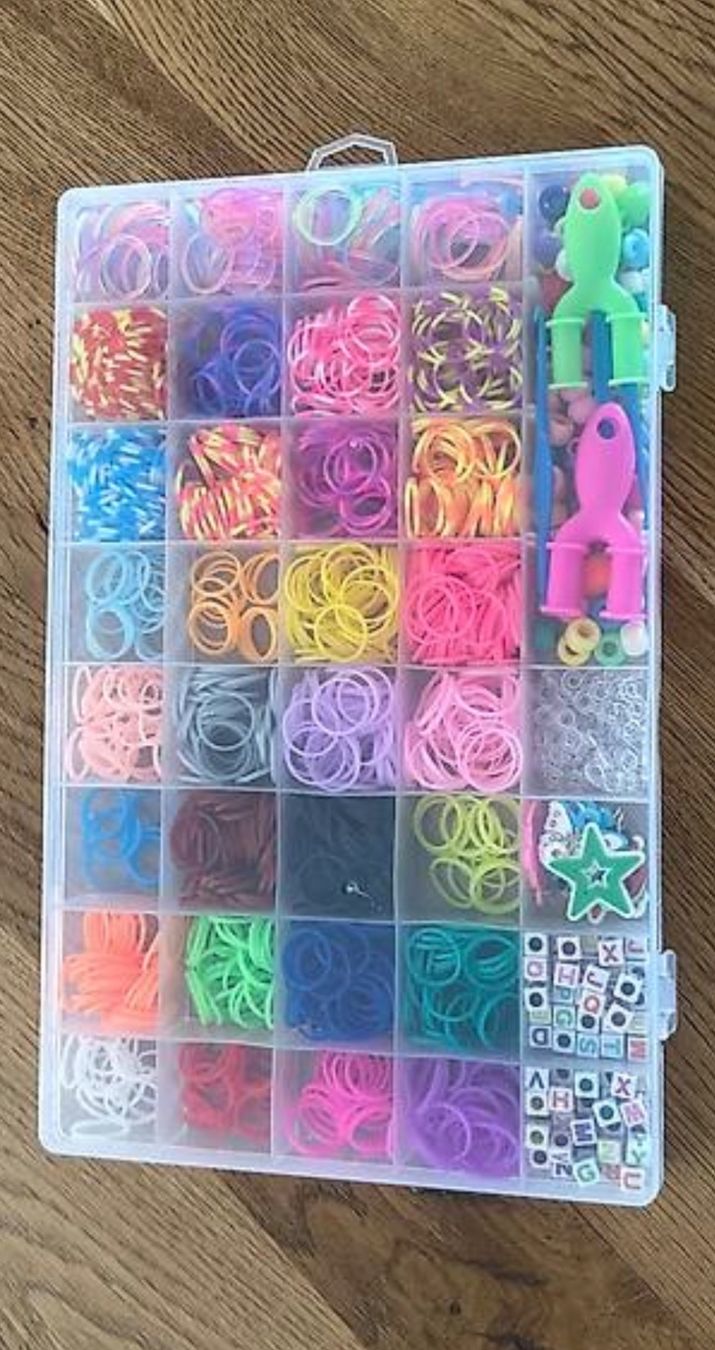 Bastelsets: Loom Bänder – Gebraucht aus Luzern von roennimoos