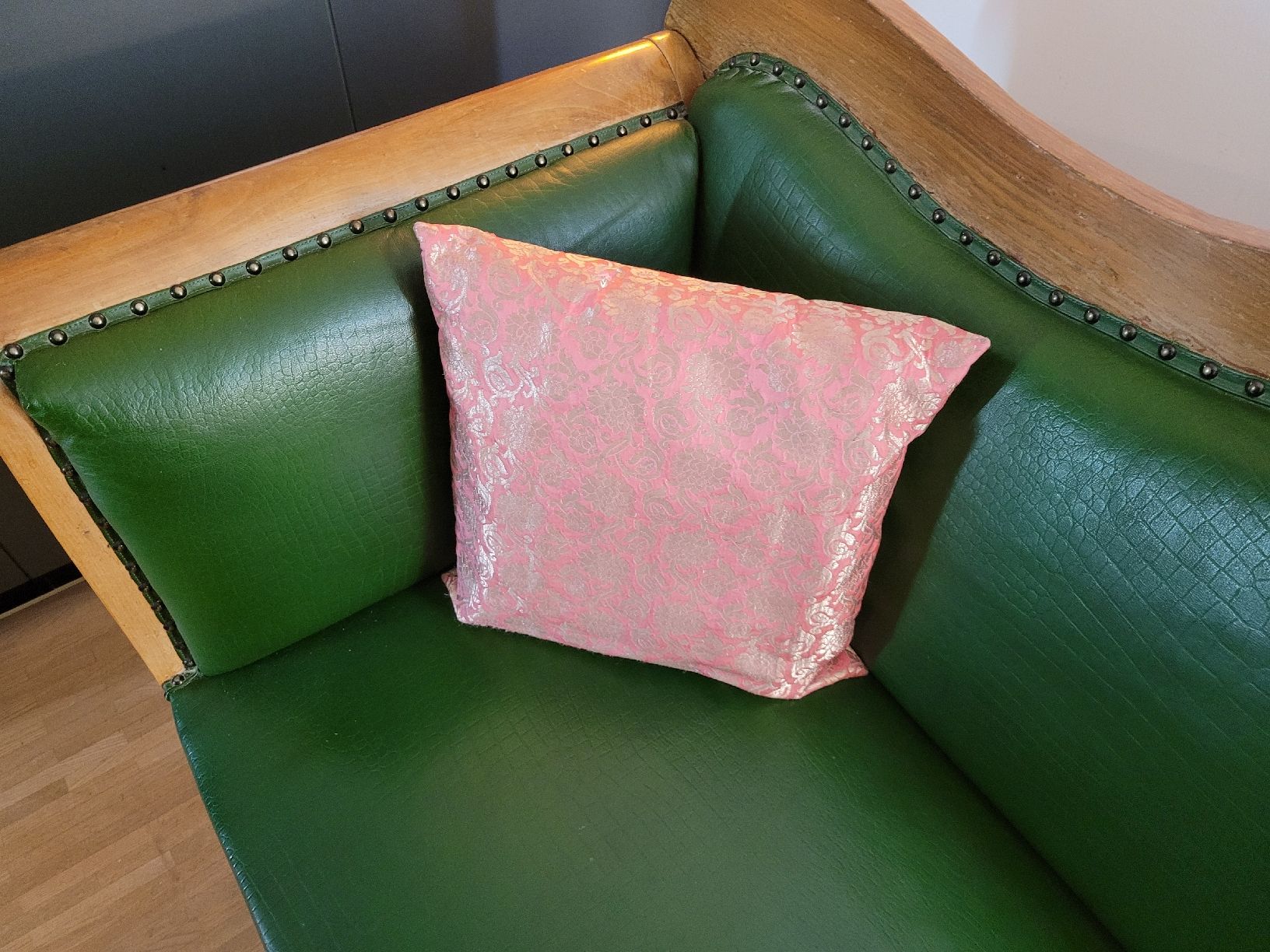 Sofas: Causeuse "Plauderbänkchen" – Neu (gemäss Beschreibung) aus Winterthur von Midsommar88 2