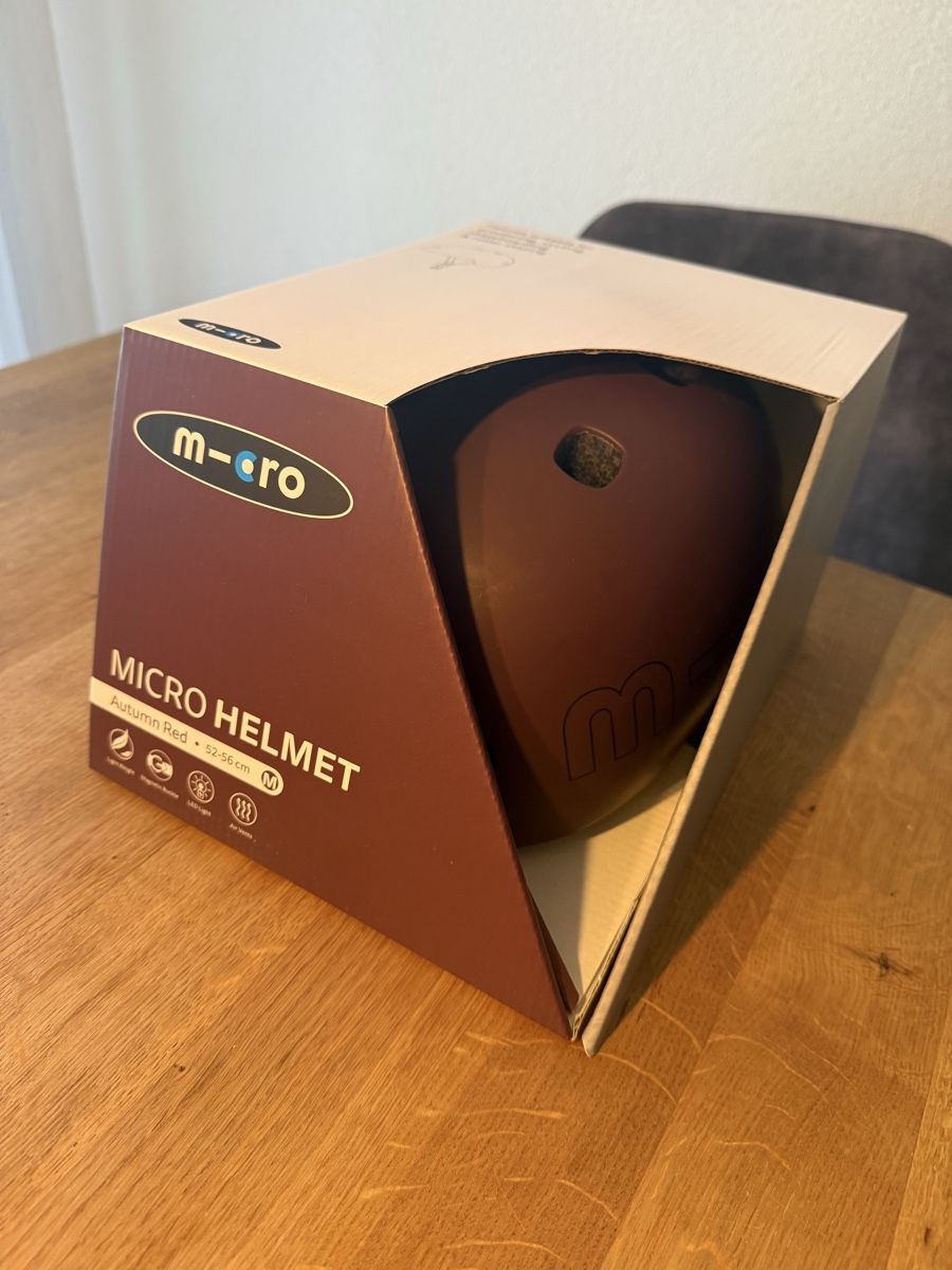 Micro Caschi: Micro Helm – Nuovo e nell'imballaggio originale da Staad SG venduto da dali_at 1
