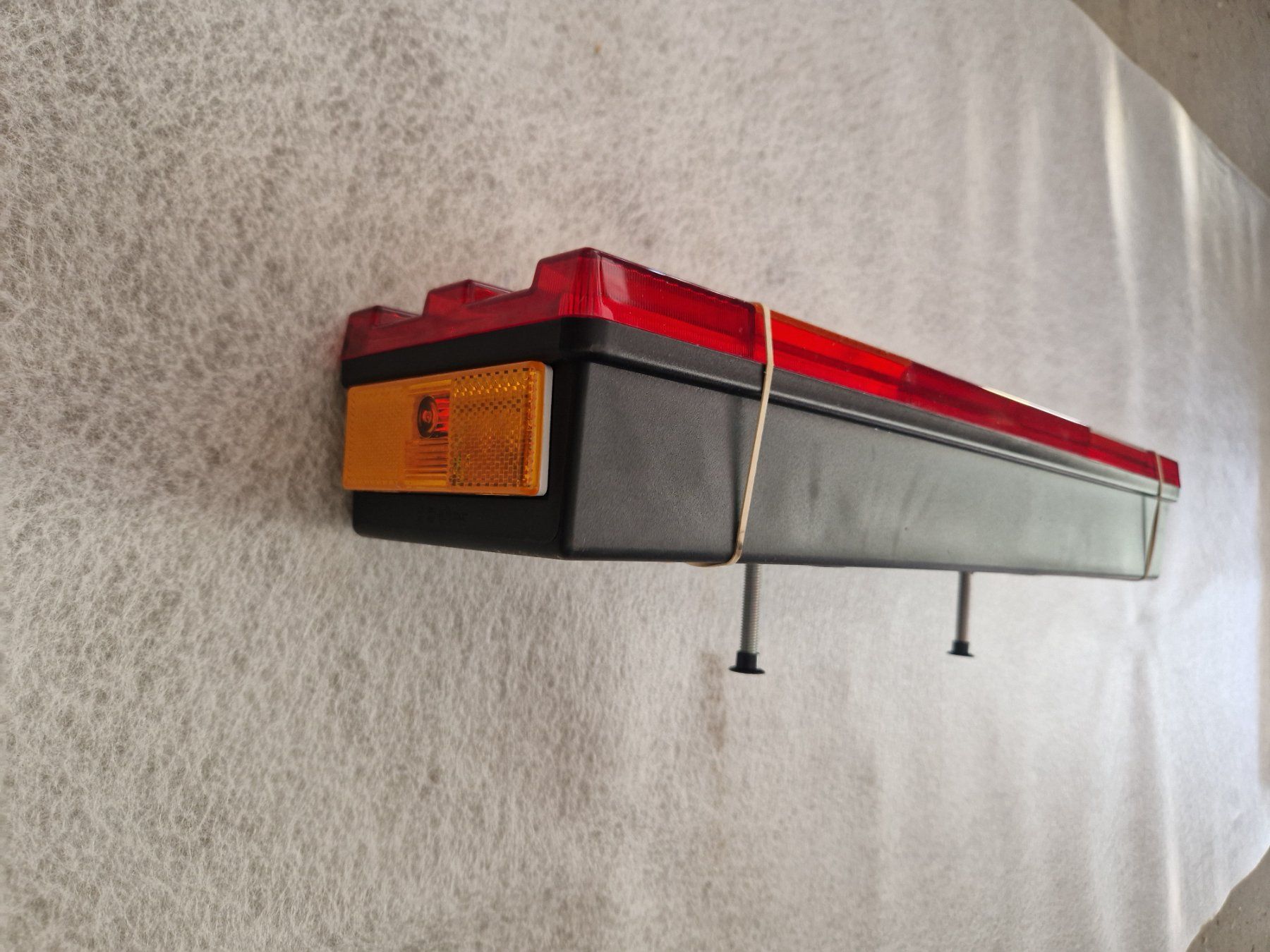 Tutti i ricambio: Rücklicht MB mit Zentralstecker – Nuovo e nell'imballaggio originale da Wynigen venduto da Adrian810 2