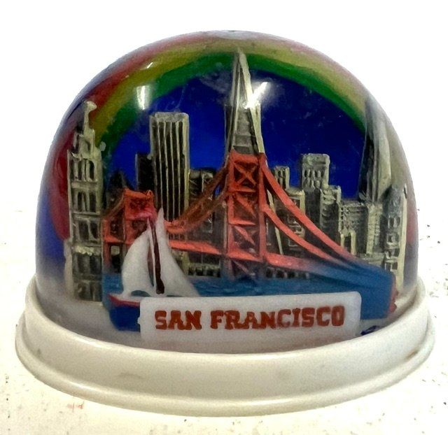 Tutte le decorazioni: Schneekugel San Francisco – Usato da Zürich venduto da gigimai67