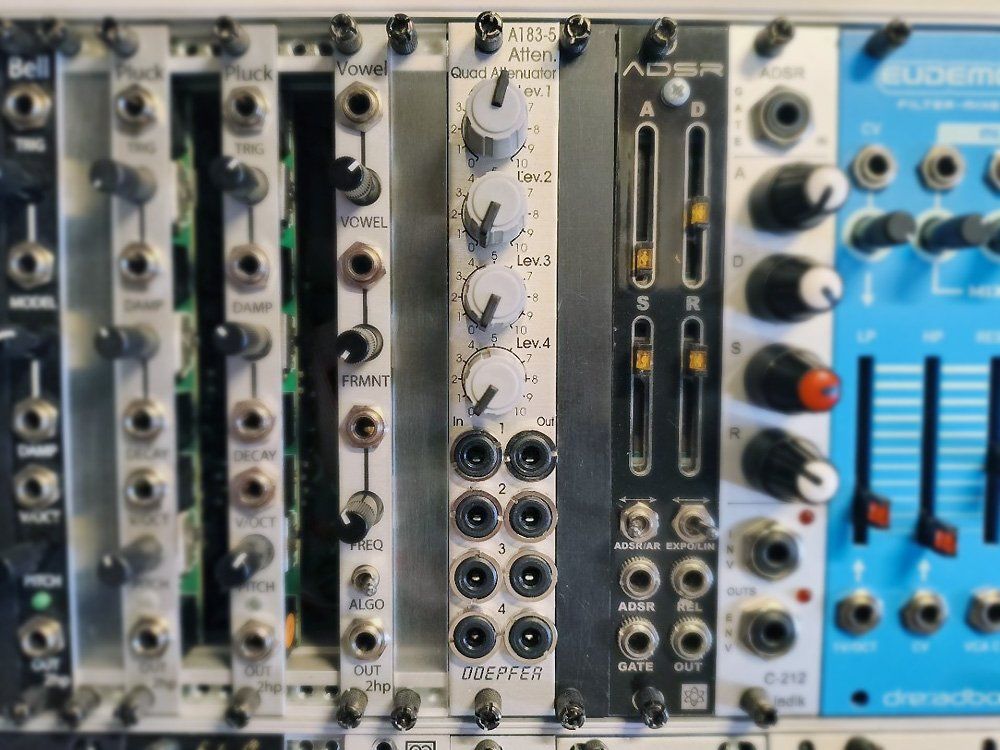 Strumenti musicali: Doepfer A-183-5 Quad Attenuator – Usato da Knonau venduto da Deralexan