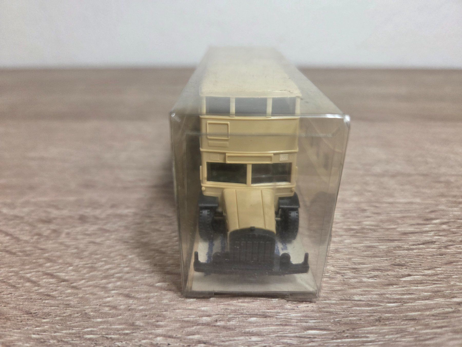 Wiking Modellini d'auto: Wiking 24873 Berlin-Bus H0 – Nuovo e nell'imballaggio originale da St-Aubin-Sauges venduto da Lo_Go 1