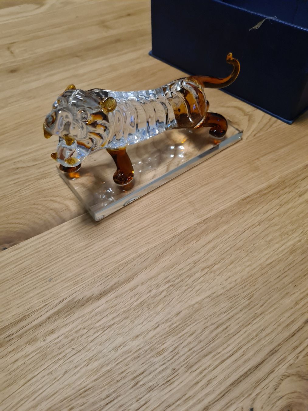 Statuette: Glastiger, Tiger aus Glas – Usato da Waldkirch venduto da Hypertenuse 2