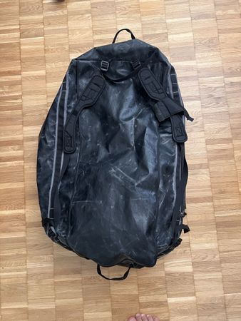 Mountain Hardware: Duffle Bag (131l)