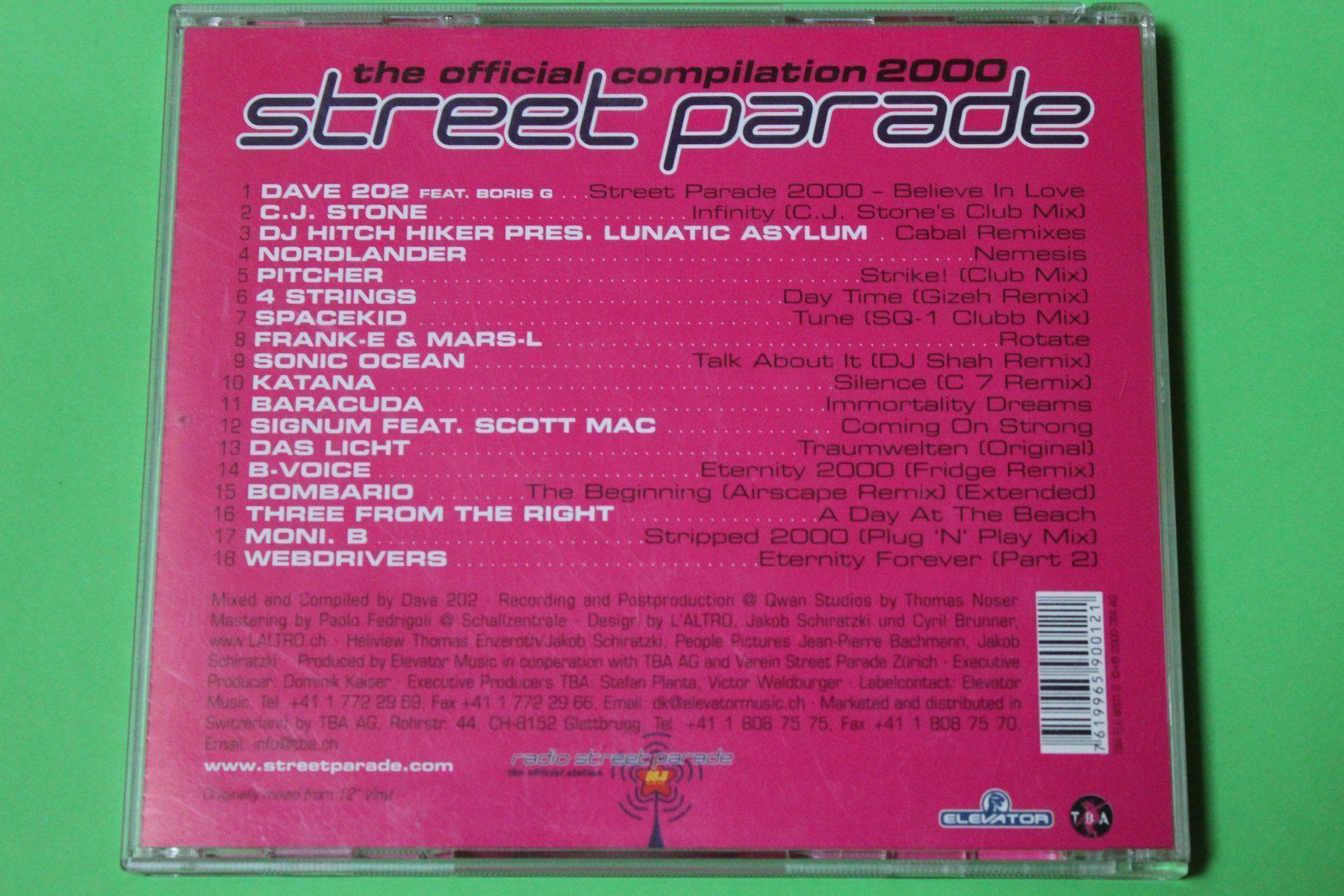CDs: STREET PARADE 2000 mixed by DAVE 202 (CD) – Gebraucht aus Tübach von JamesStone 2