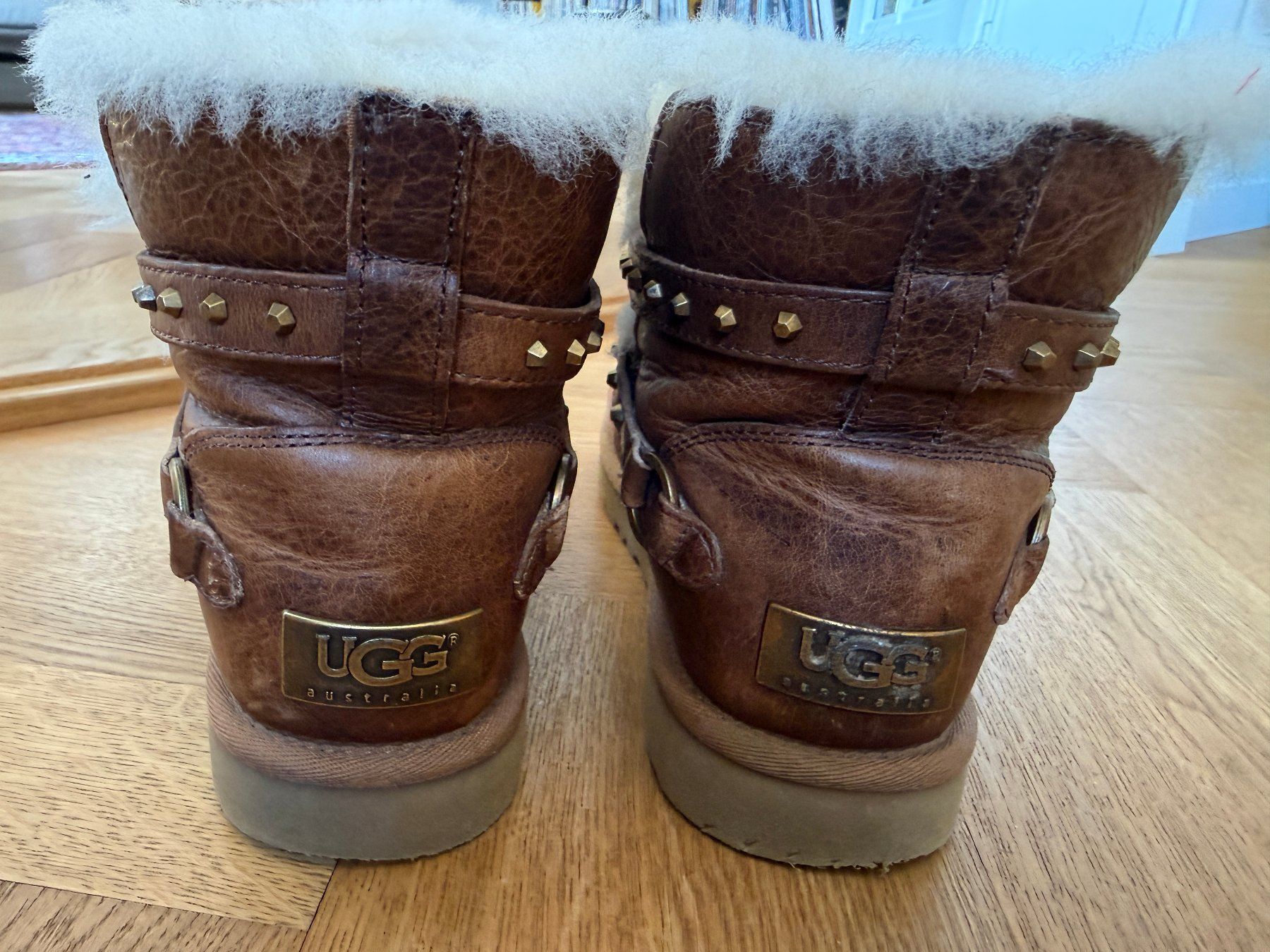 Ugg Scarpe da donna: UGG EMERSON Leather Boots 38 – Usato da Bern venduto da Cremaster01 4