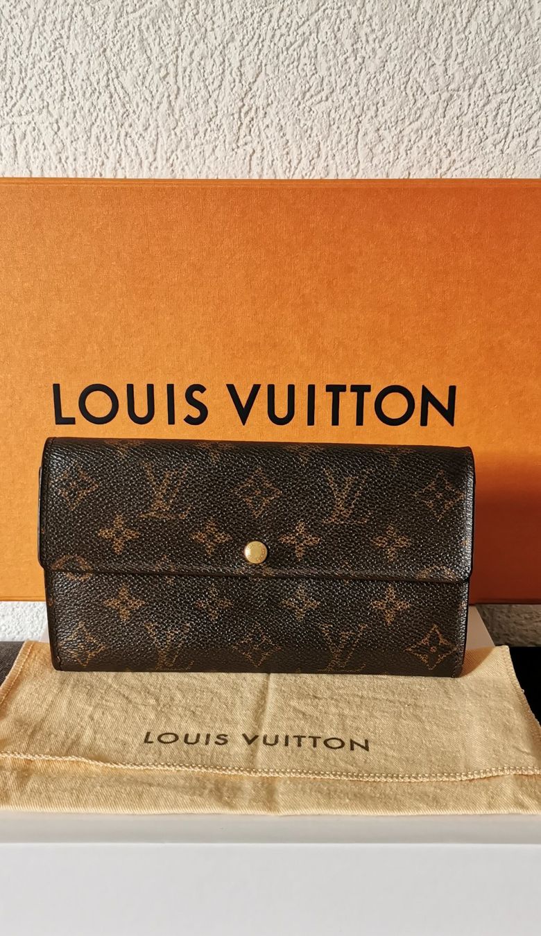 Louis Vuitton Portamonete: LV MNG Sara 2 Cards Wallet – Usato da Morges venduto da B.Nipawan