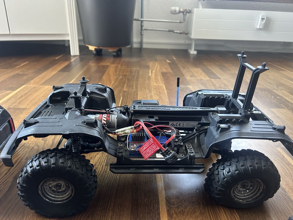 Modellismo RC: TRX 4 Bronco – Usato da Hettiswil venduto da maurix 2