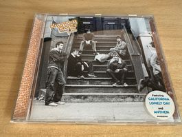 P4 Phantom Planet – The Guest