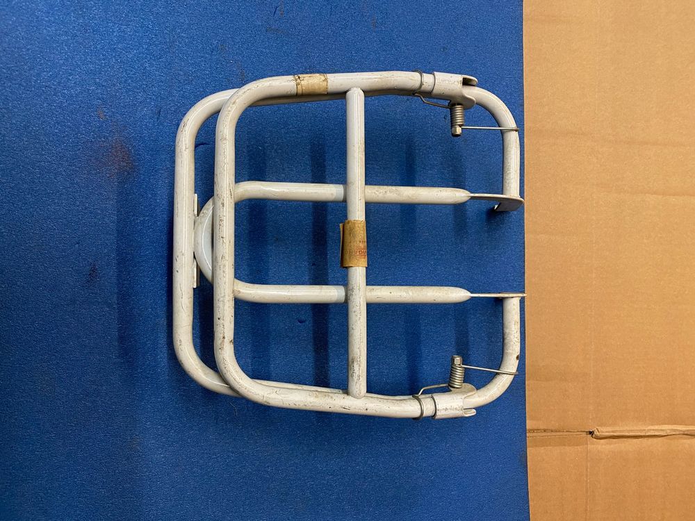 Porte bagage RMS pour scooter Piaggio 50 Vespa noir mat Neuf