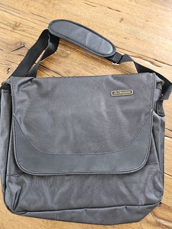Lap Top Umhängetasche von Kappa, NEU, schwarz!