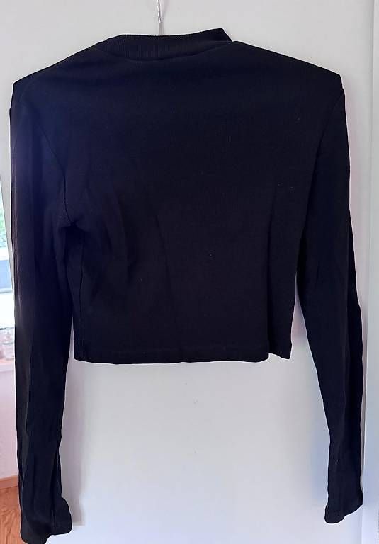 Top: Even&Odd langarm crop Top_Shirt. Schwarz. – Usato da Zürich venduto da Sunnyflower97 1