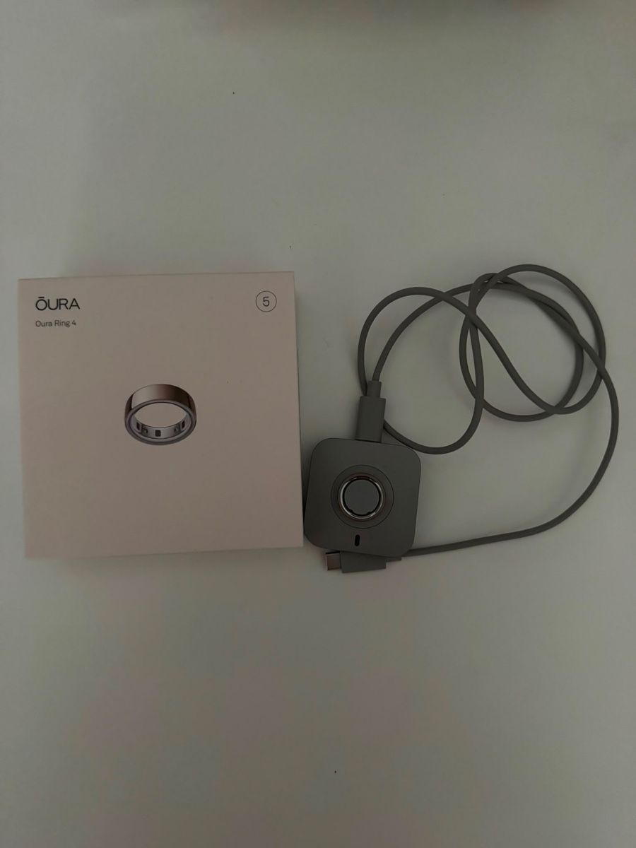 Oura Anelli: Oura Ring Generation 4 Rose gold Grösse 5 - Defekt – Difettoso da St. Gallen venduto da Xbylucas