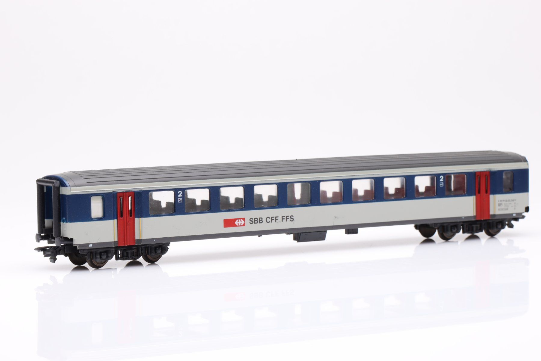 Lima Modellini di ferrovie: Lima SBB EW'  NPZ 2. Klasse DC, H0 – Usato da Ried (Muotathal) venduto da Modellbahn.swiss
