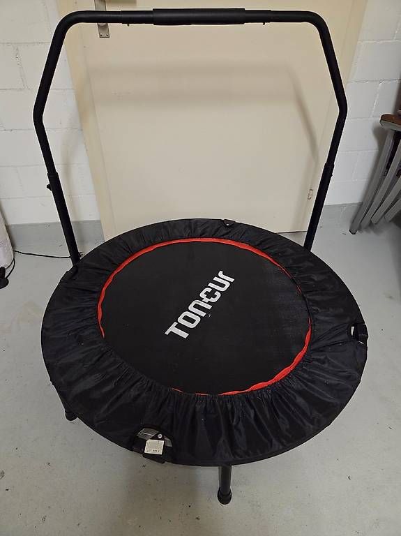 Trampolini: Trampolin Indoor Toncur – Usato da Winterthur venduto da Sander02