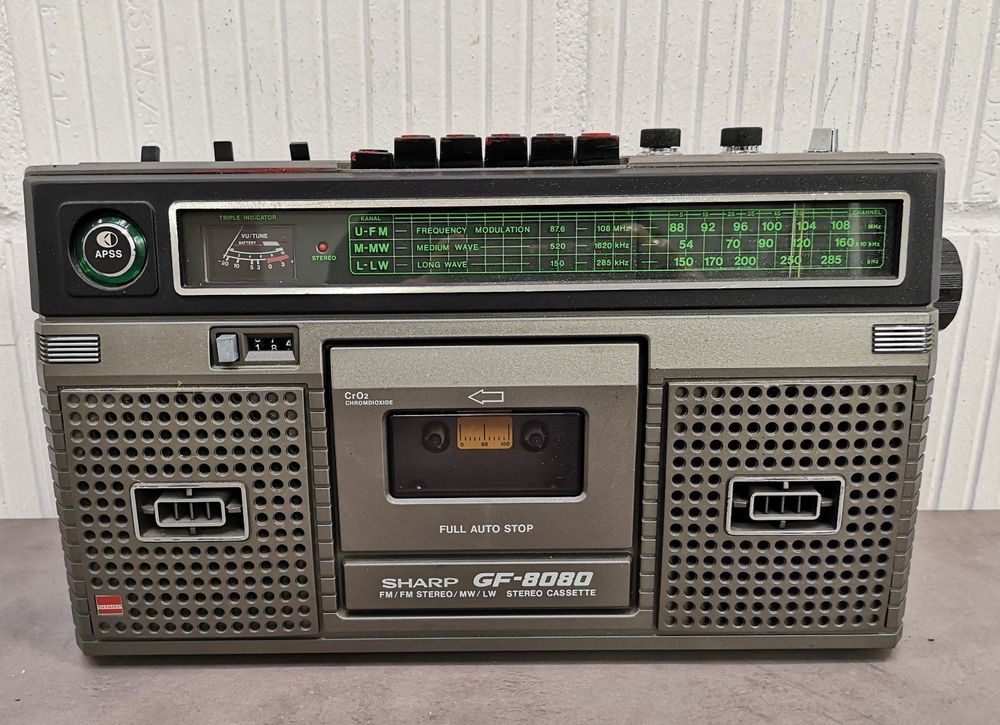 Sharp GF-8080 Stereo Radio Cassette Rec. | Kaufen auf Ricardo