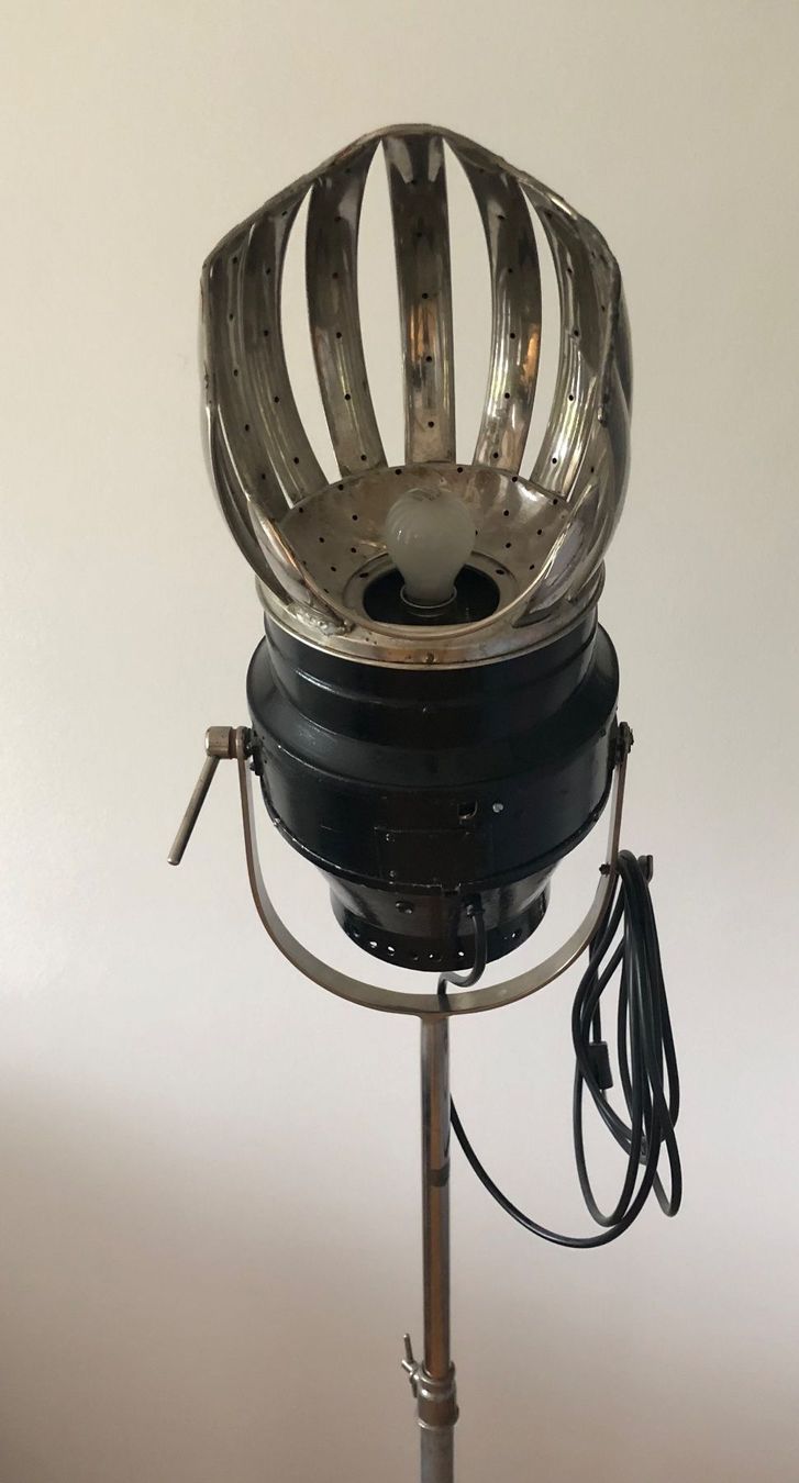 Lampade: Industrial Ständerlampe auf Räder – Usato da Münchenstein venduto da Brist 3
