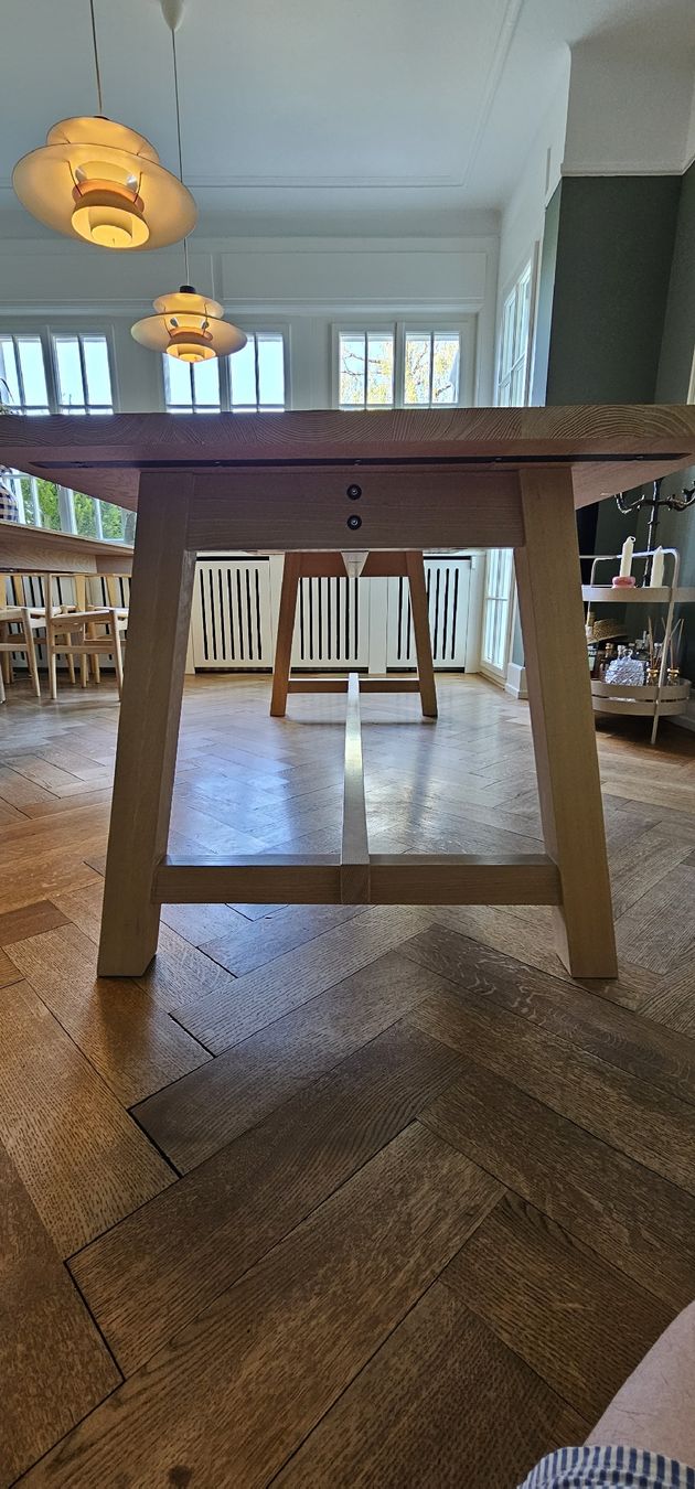 Tavoli: Tisch Janua Cantina 02 Esche – Usato da Zürich venduto da Lberlinger 3
