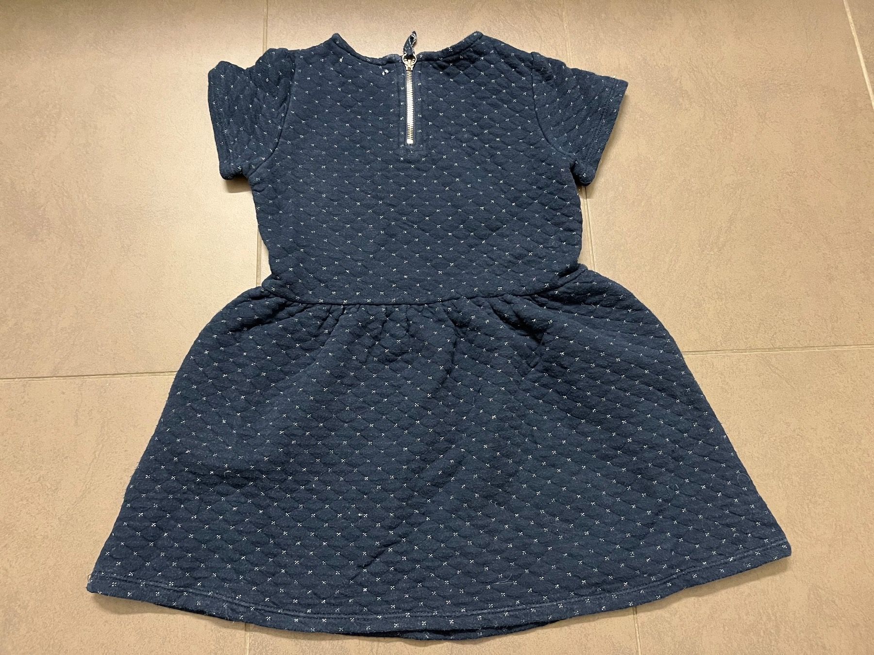 Kleider & Röcke: Monoprix Kleid dunkelblau mit Silber  4-5 Jahre – Gebraucht aus Zürich von Gabi_78 1