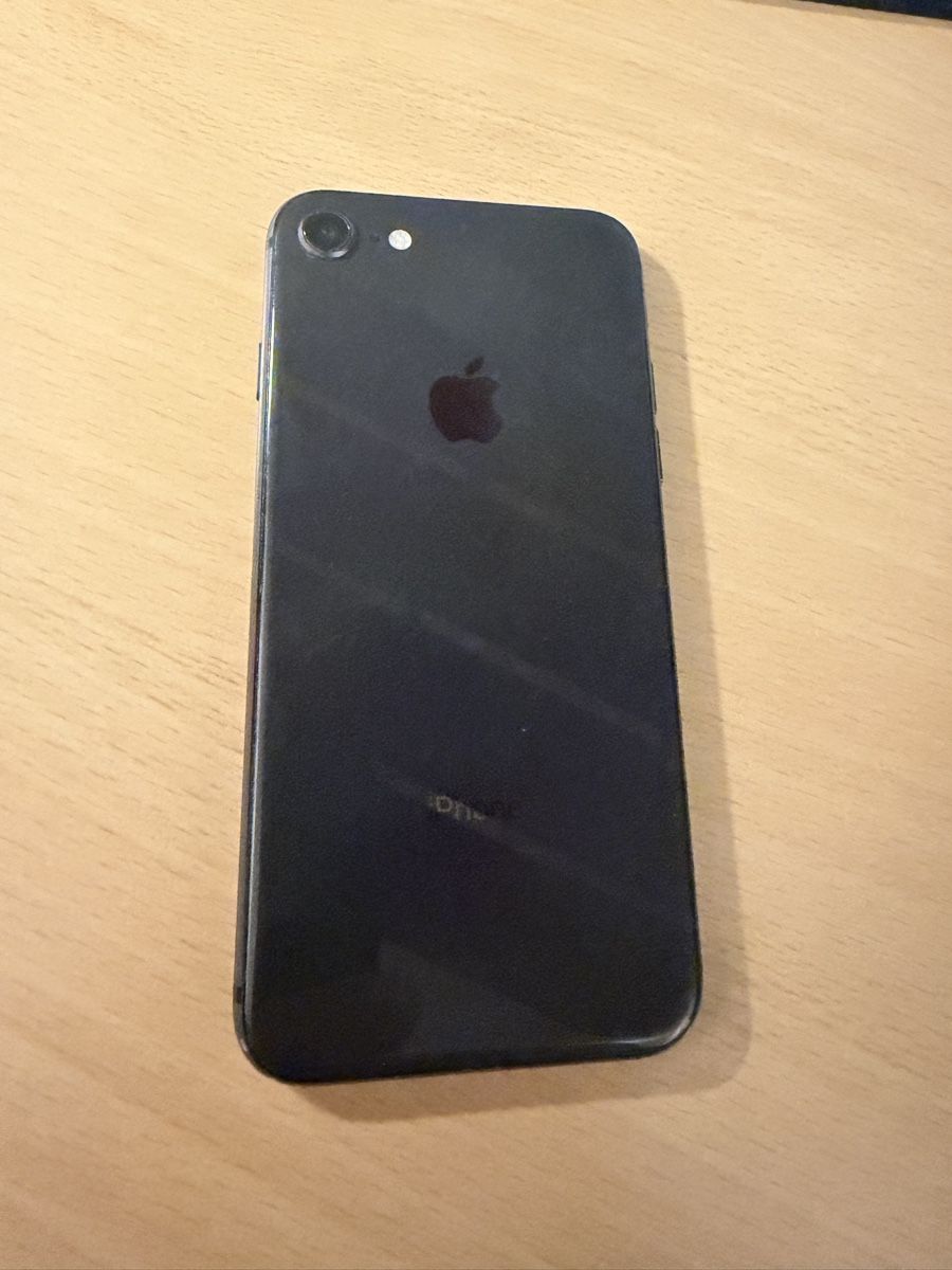 Apple Telefoni cellulari / Smartphones: iPhone 8 64 GB – Usato da Aarau venduto da Melia077 3