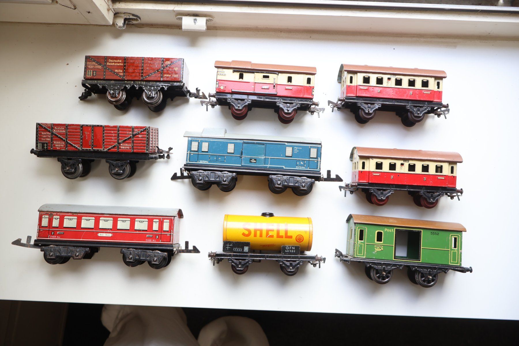 Fleischmann Modellini di ferrovie: Fleischmann & Co 9 x Wagen - Spur 0 Blech – Usato da Winterthur venduto da Monstera 1