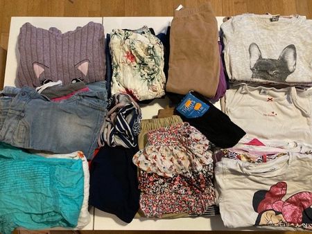 Lot vêtements fille t.128