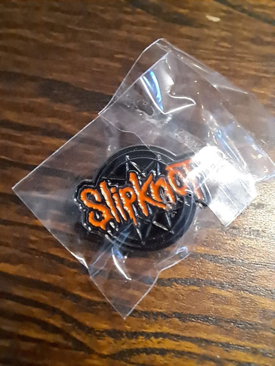 Slipknot Pin | Kaufen auf Ricardo