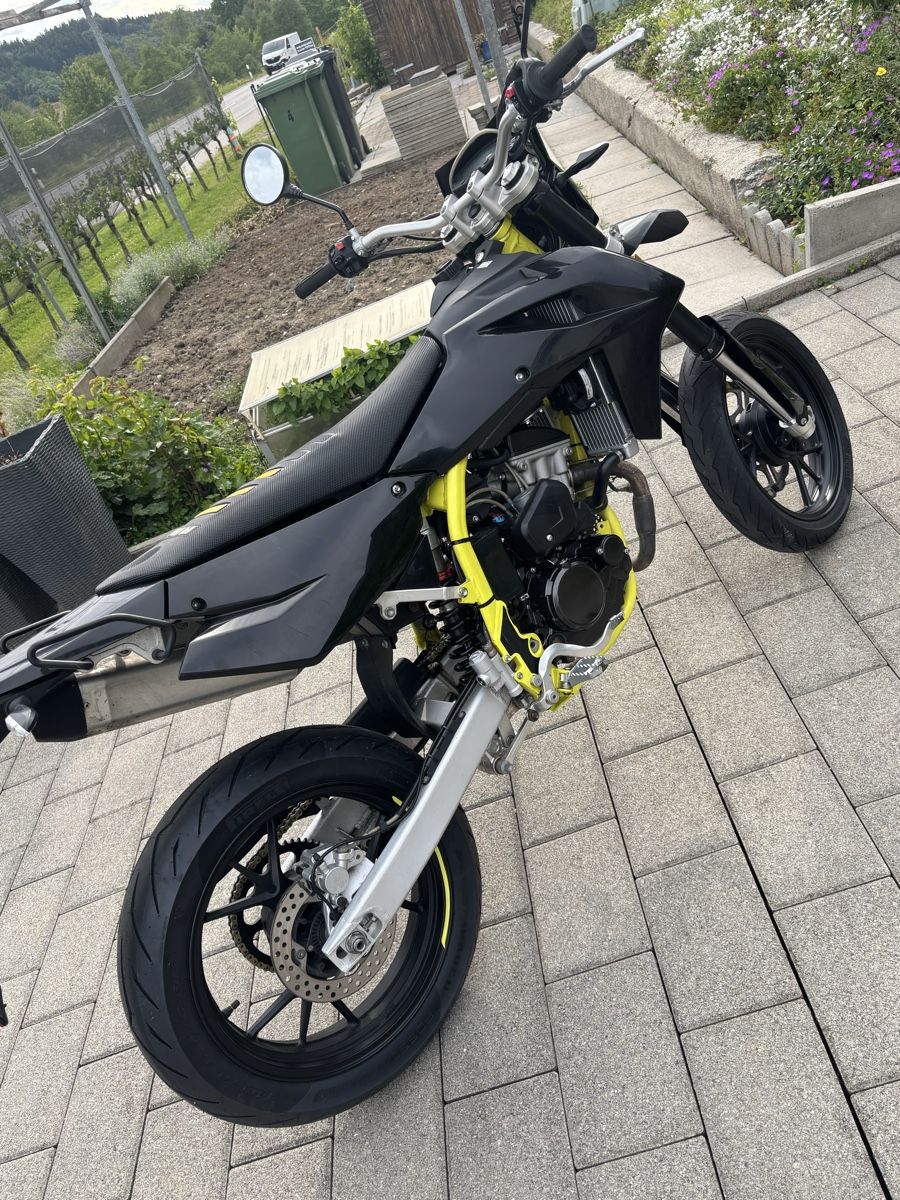 SWM Strada: SWM SM 125ccm R – Usato da Dagmersellen venduto da Jasmin.27_ 1