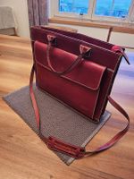 Aktentasche aus rotem Leder