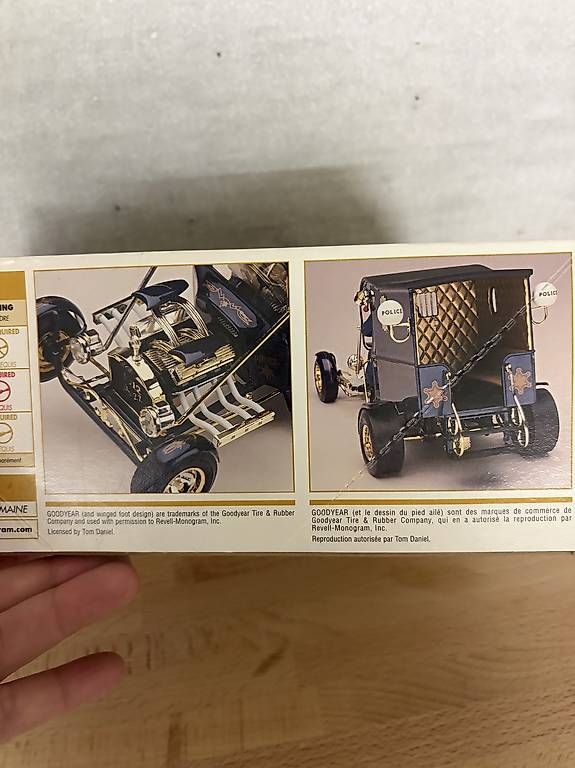 Modellini d'auto: Monogram 1/24 Paddy Wagon – Nuovo (secondo la descrizione) da Gränichen venduto da pro2010 1