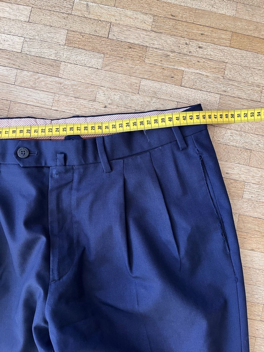 Loro Piana Pantaloni: Loro Piana Hose Suit – Difettoso da Genève venduto da 3M_JR 1