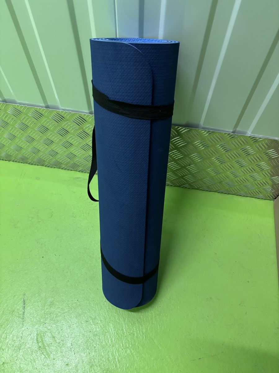 Hometrainer: Yogamatte – Gebraucht aus Kriens von qch_2jjy
